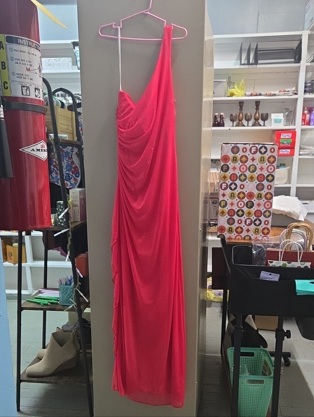 Elegant One-Shoulder Hot Pink Evening Dress